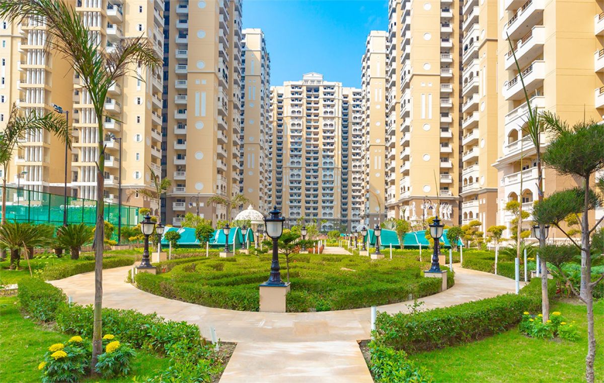 purvanchal-royal-city-phase-2-luxurious-living-in-greater-noida