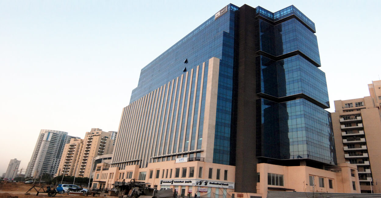 emaar-palm-springs-plaza